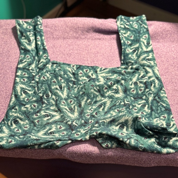 LuLaRoe Teal and Cream Wolf Face Leggings - Picture 3 of 3